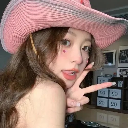 蕾哈娜内衣秀
